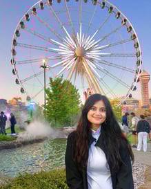 Zil in front of SkyWheel at Niagara Falls