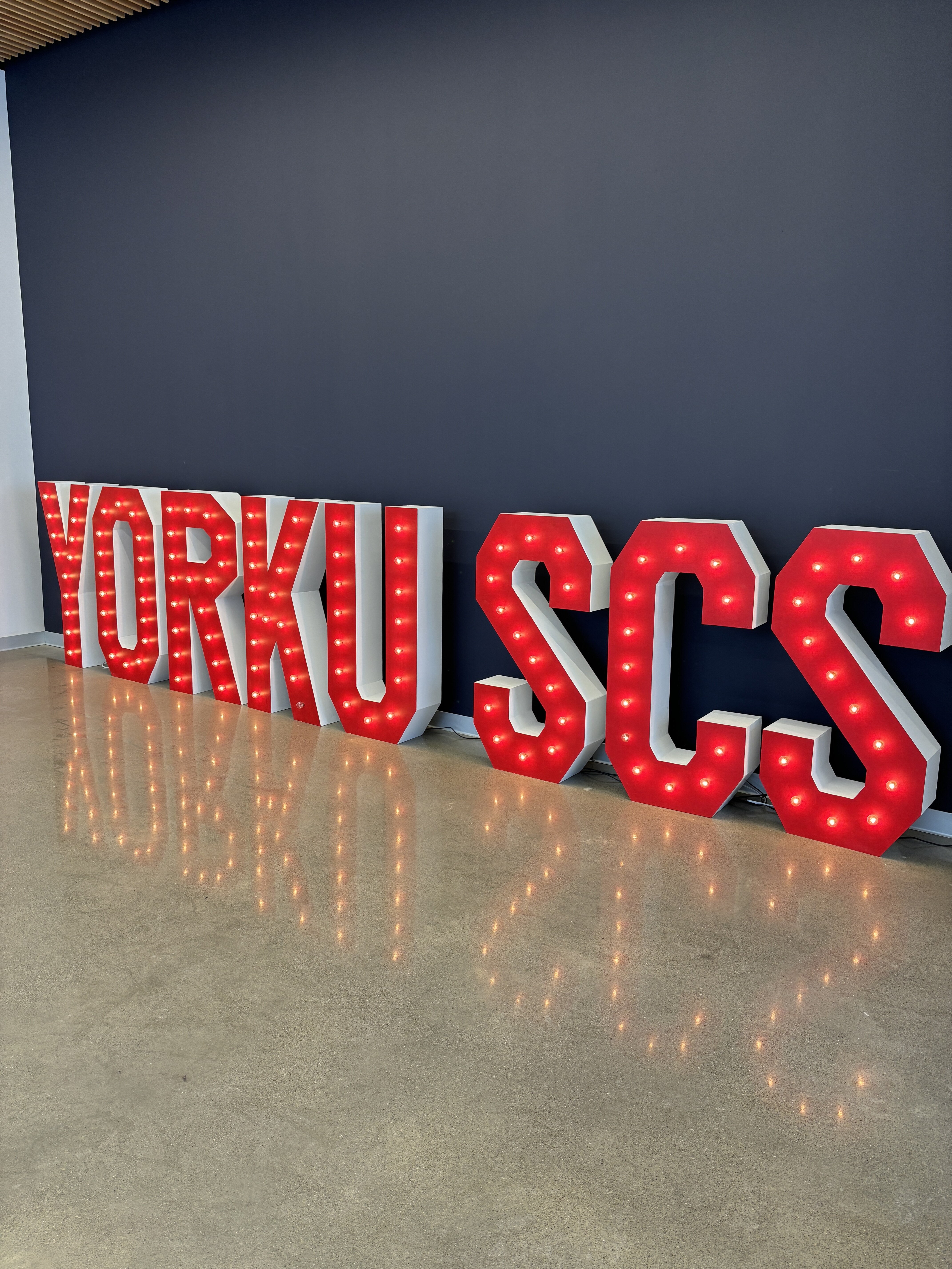 Inside Campus pic of York University, school of continuing studies 